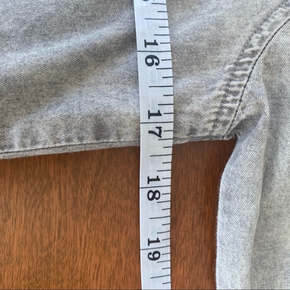 AEO Womens Distressed Denim Button Down Top Gray Size XS - Picture 11 of 12
